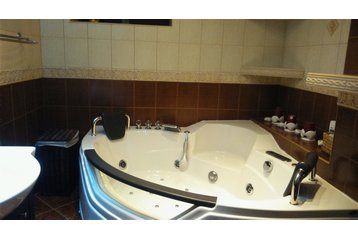 Słowacja Byt Nová Polianka, Zewnątrz